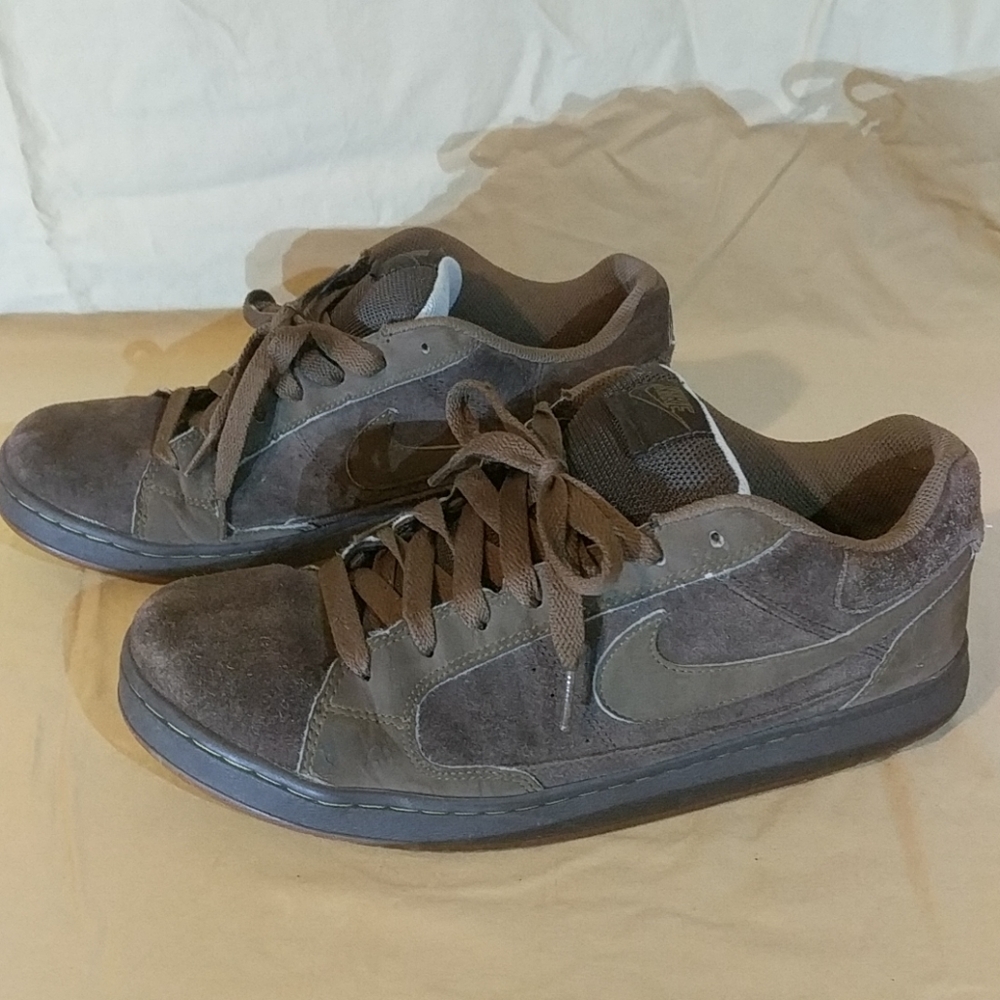 Nike NYX Dylan Skate Shoes, Suede